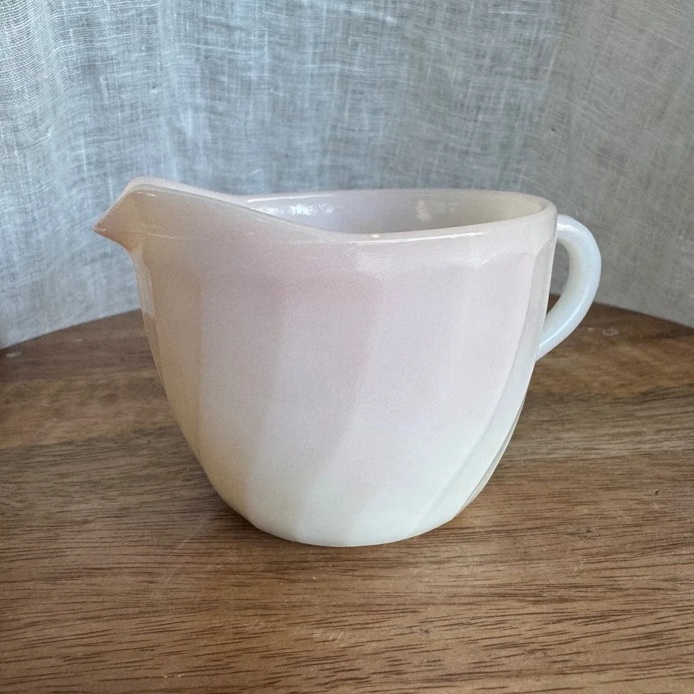 USA Vintage Fire King Pink Ombre Creamer‎ Pitcher Swirl Design Milk Glass